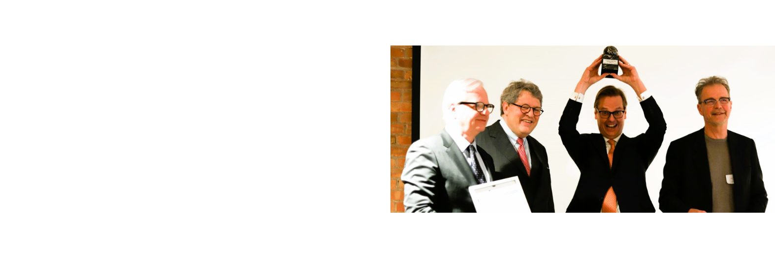 mit den Preisträgern des G·E·M Awards 2024, Tobias Bachmüller und Bastian Fassin (Katjes)